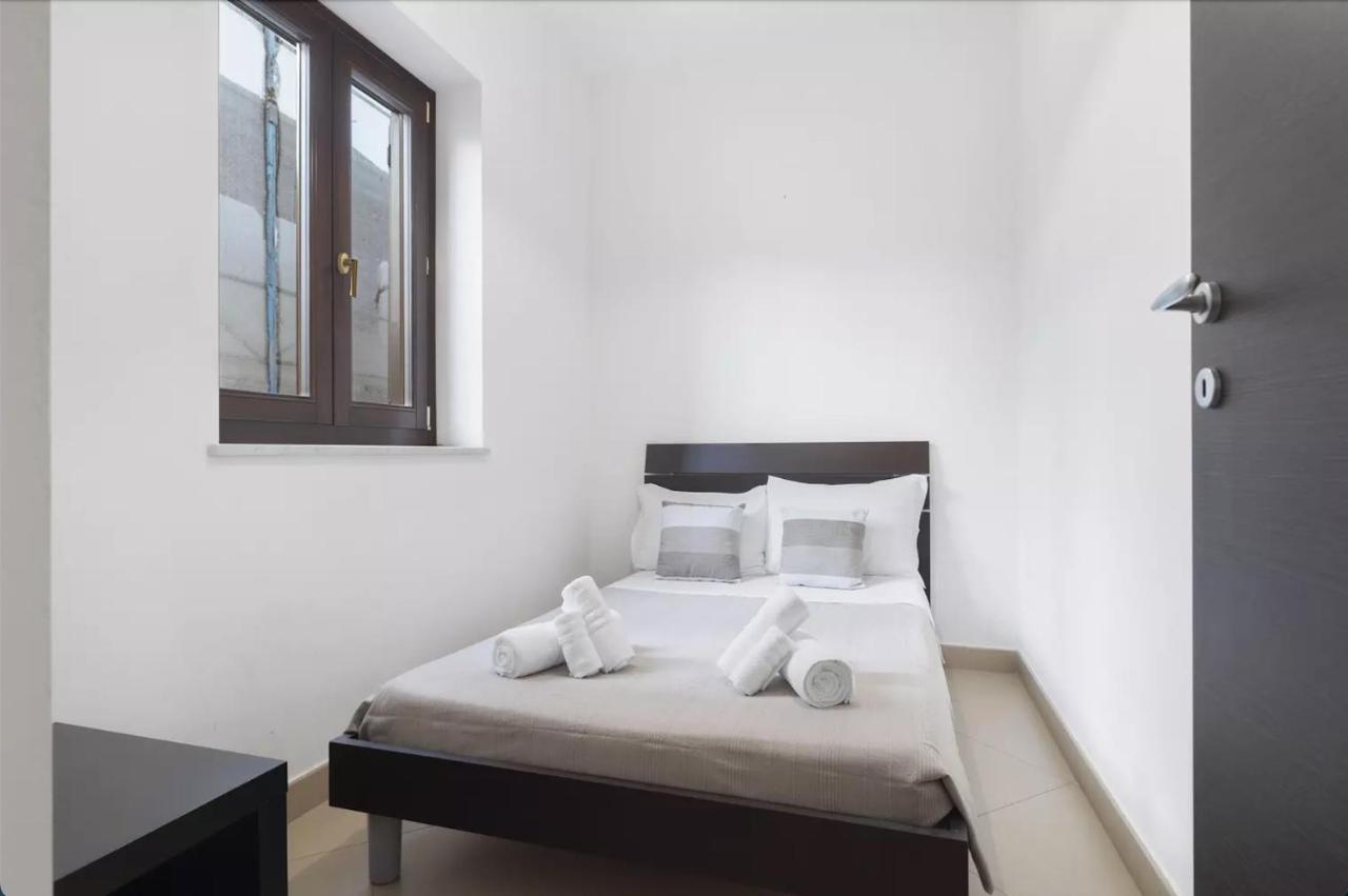 Balarmuh Apartment Palermo Buitenkant foto